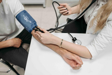 does vaping cause high blood pressure